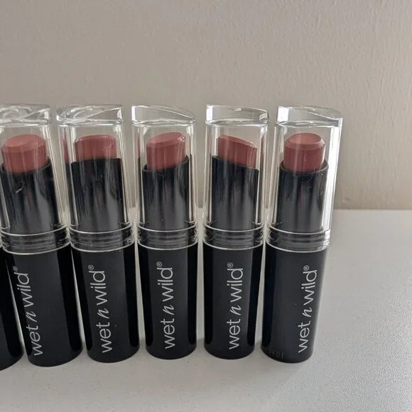 Wet n Wild MegaLast Lip Color Longwearing 983B Never Nude 0.11 oz Lot of 6 New - Picture 3 of 7